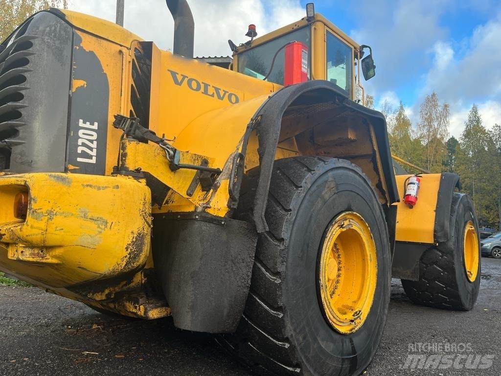 Volvo L 220 E Tekerlekli yükleyiciler