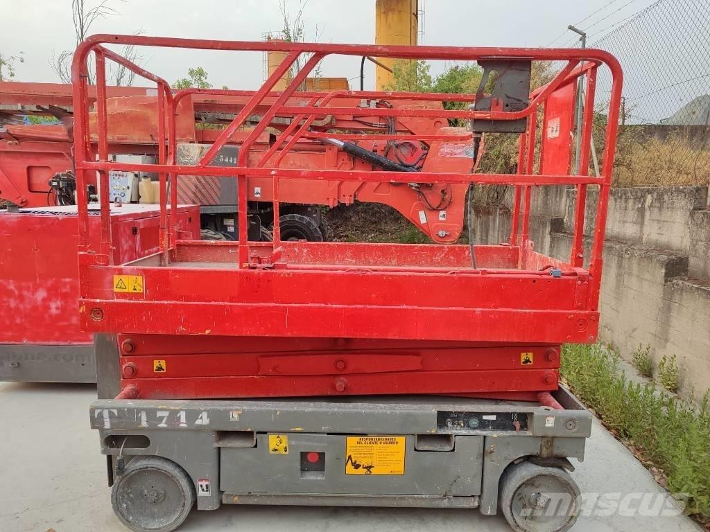 Haulotte Compact 10 Makasli platformlar