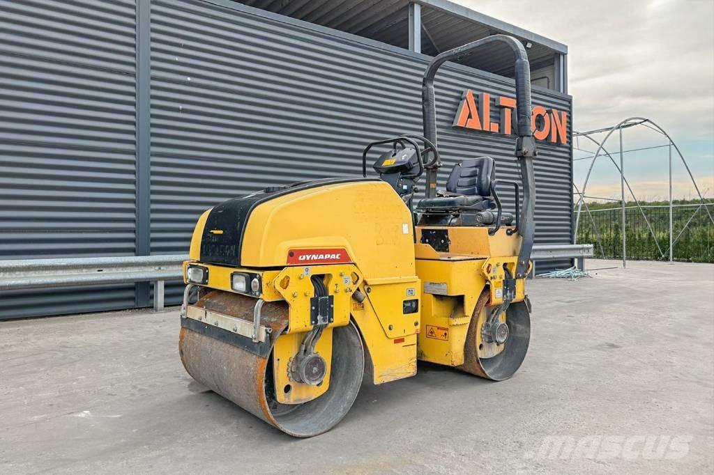 Dynapac CC1100 Çift tamburlu silindirler