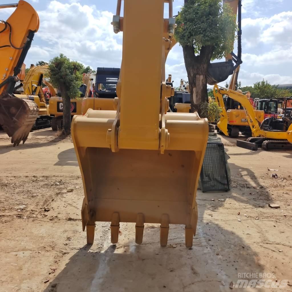 CAT 320 D Paletli ekskavatörler