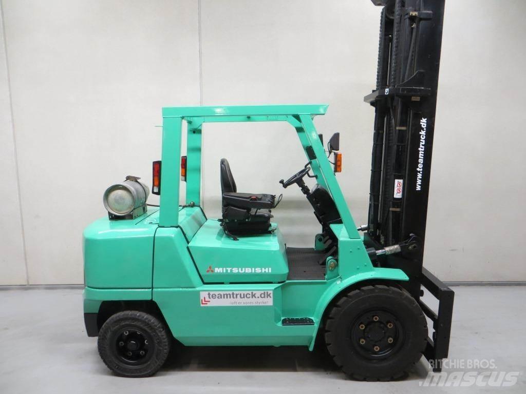 Mitsubishi FG45K2 LPG'li forkliftler
