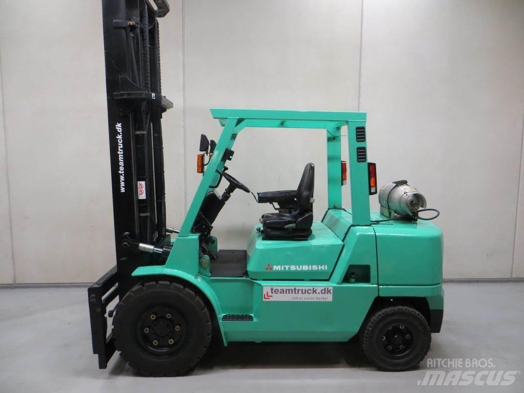 Mitsubishi FG45K2 LPG'li forkliftler