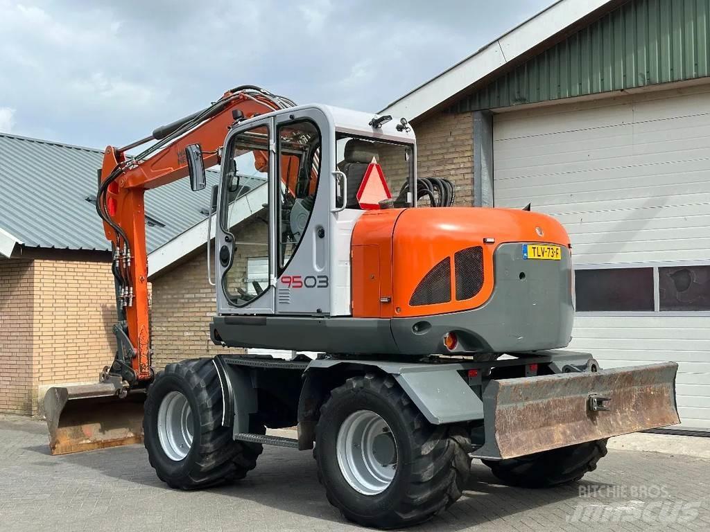 Neuson 9503 Midi ekskavatörler 7 - 12 t