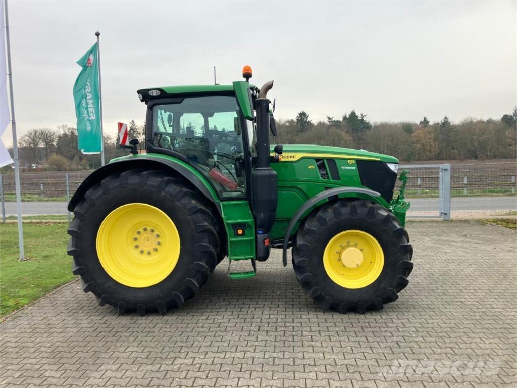 John Deere 6R 215 Traktörler