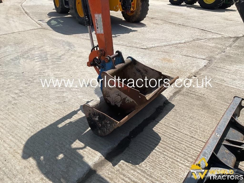 Hitachi ZX 26 U-5A Mini ekskavatörler, 7 tona dek
