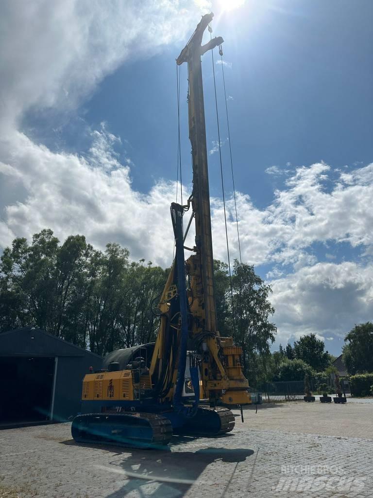 Bauer BG 20 H Sondaj makinalari