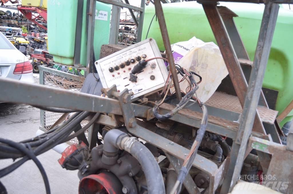  Technoma 2500 Çekilir pülverizatörler