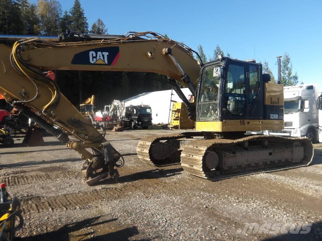 CAT 328 D Paletli ekskavatörler