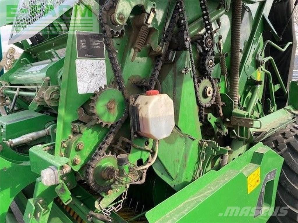 John Deere 960 Küp balya makinalari