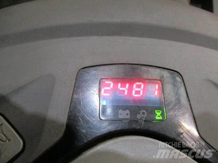 BT SPE 140L Yaya kumandali istif makinasi
