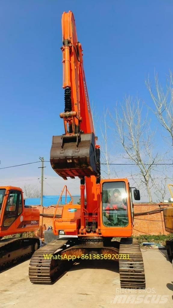 Doosan DH 225 LC-7 Paletli ekskavatörler