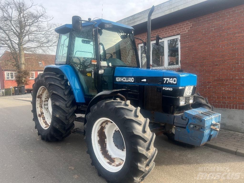 New Holland 7740 Traktörler