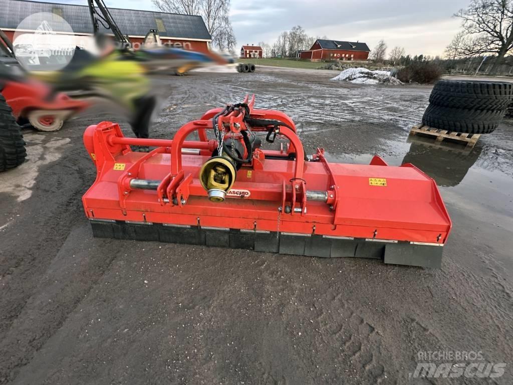 Maschio Buffalo 300 Hasat makineleri