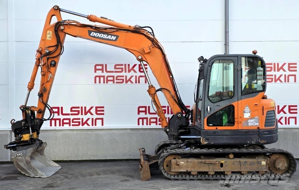 Doosan DX 80 R Midi ekskavatörler 7 - 12 t