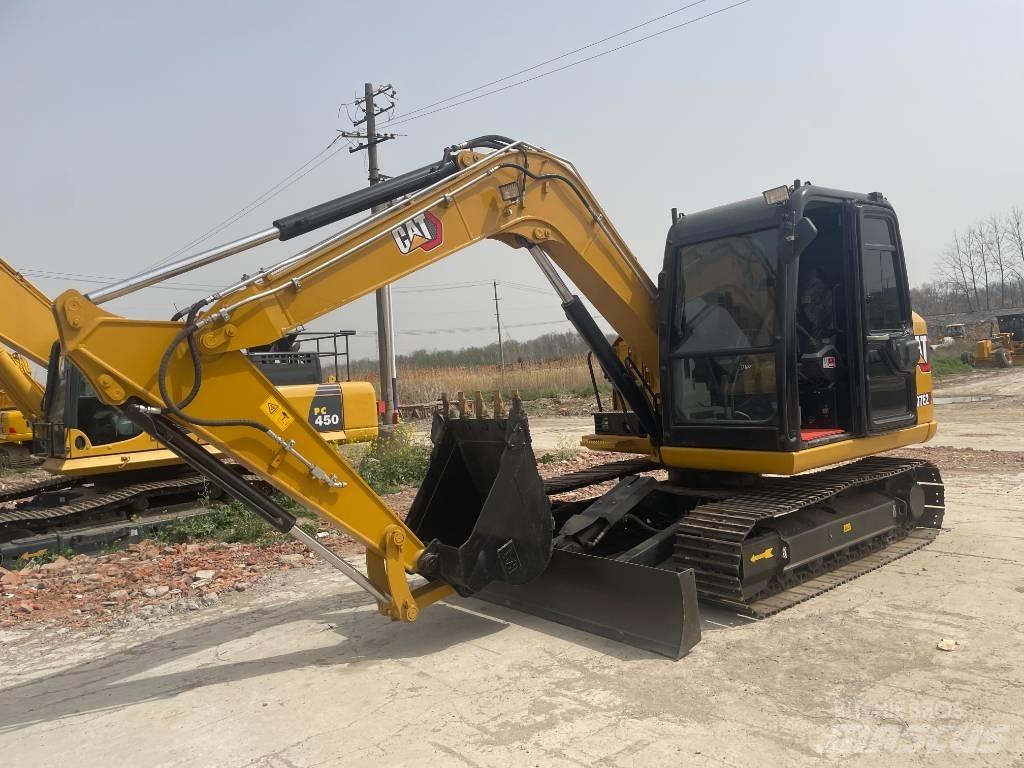 CAT 307E2 Mini ekskavatörler, 7 tona dek