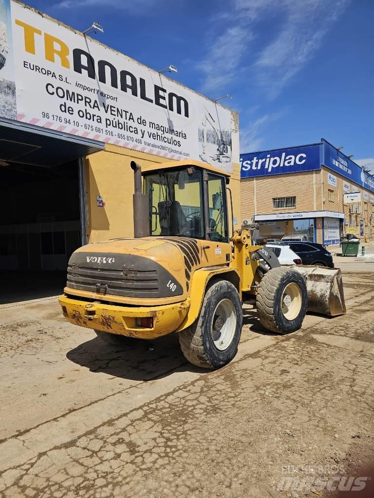 Volvo L 40 Tekerlekli yükleyiciler