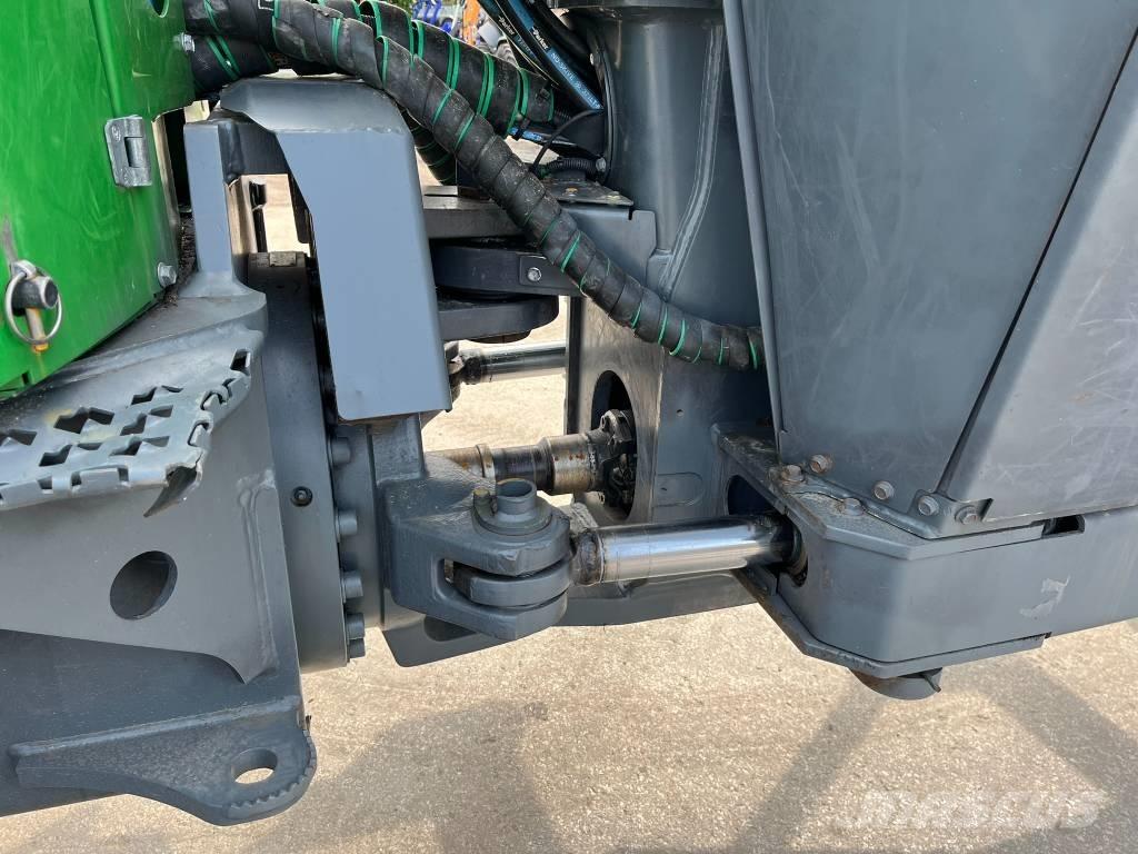 John Deere 1510G Tomruk yükleyici traktörler