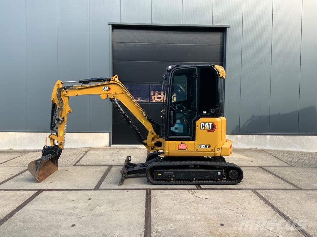 CAT 302.7 CR Mini ekskavatörler, 7 tona dek