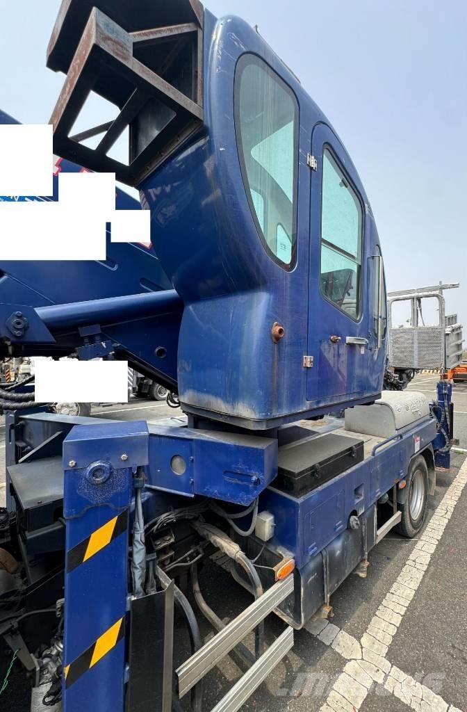 Horyong SKY280 Araç üstü platformlar
