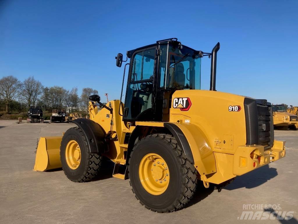 CAT 910 Tekerlekli yükleyiciler