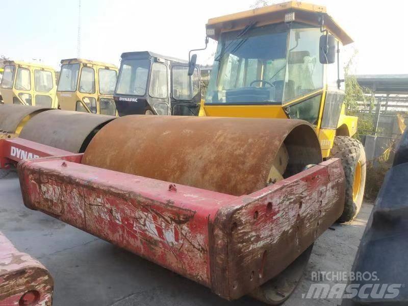 Dynapac CA602 Tek tamburlu silindirler