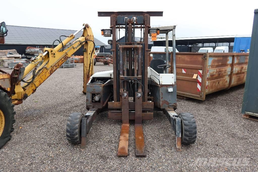 TCM TKL 3 x 3-M Teleskobik yükleyiciler