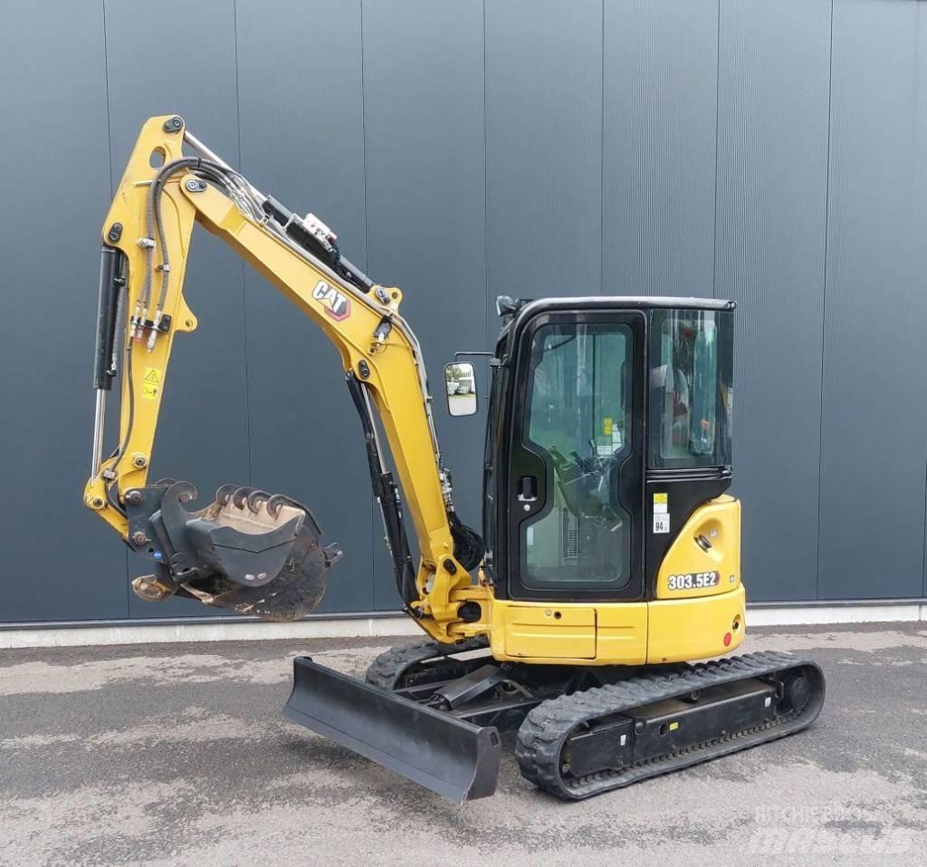 CAT 303.5E2CR Mini ekskavatörler, 7 tona dek