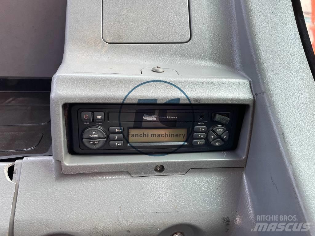 Doosan DX300 Paletli ekskavatörler