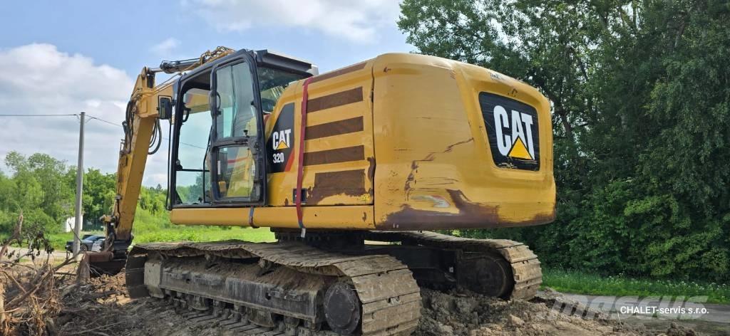 CAT 320 Paletli ekskavatörler