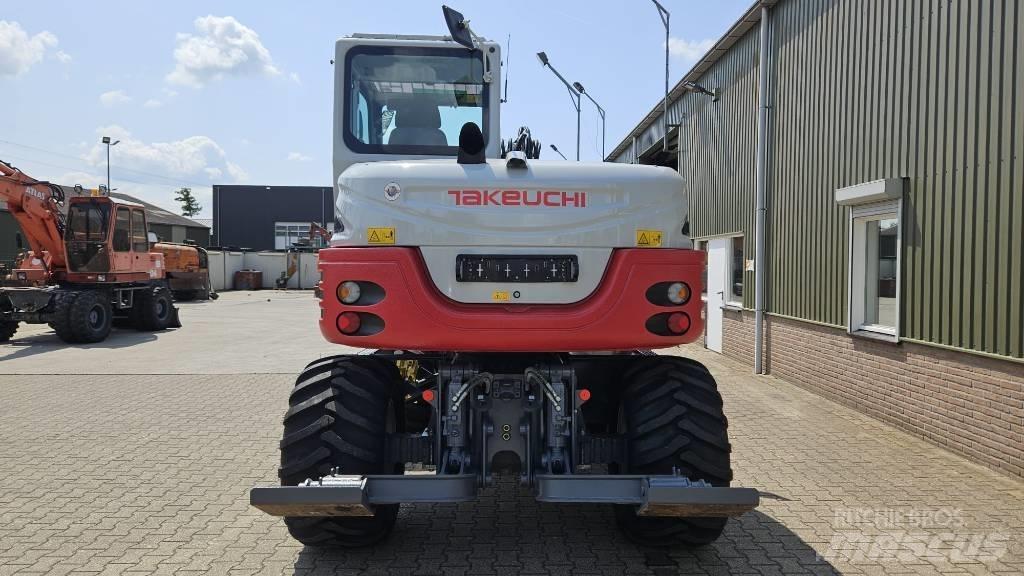 Takeuchi TB295W Lastik tekerli ekskavatörler