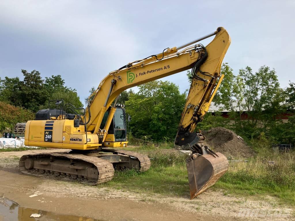 Komatsu PC 240 LC-11 Paletli ekskavatörler