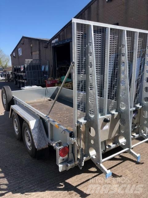 Ifor Williams GP 126 Hafif çekiciler
