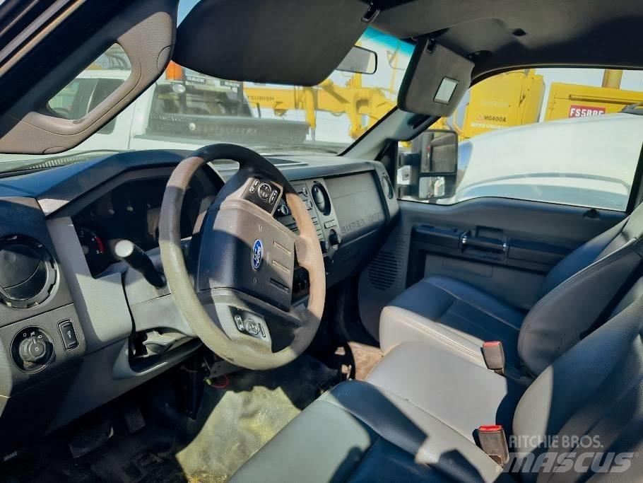 Ford F 550 Pikaplar