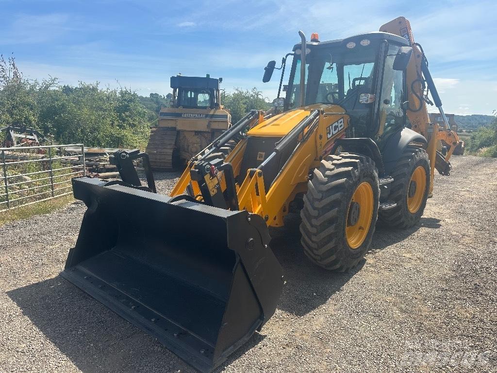 JCB 4 CX SM Kazıcı yükleyiciler - beko loder