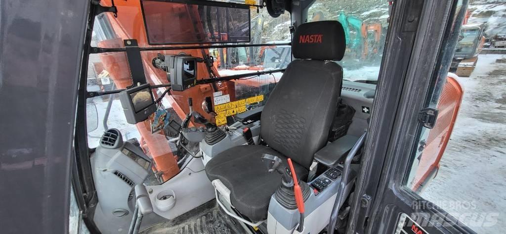 Hitachi ZX130LC-6 Paletli ekskavatörler