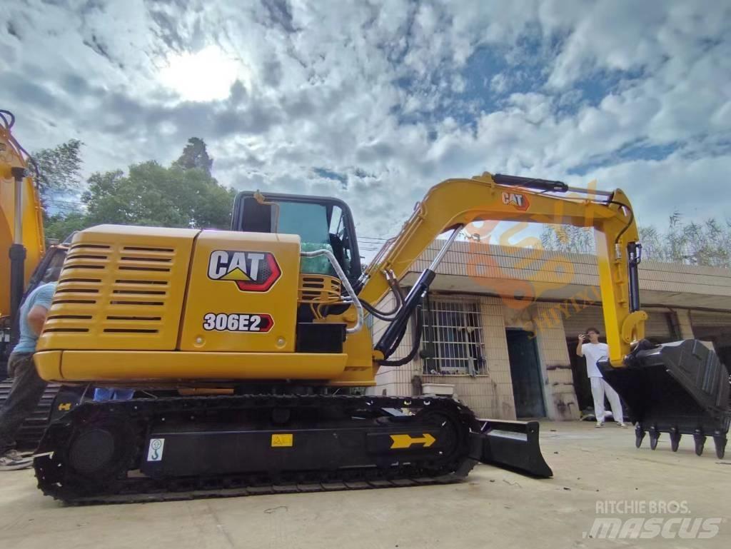 CAT 306 E2 Mini ekskavatörler, 7 tona dek