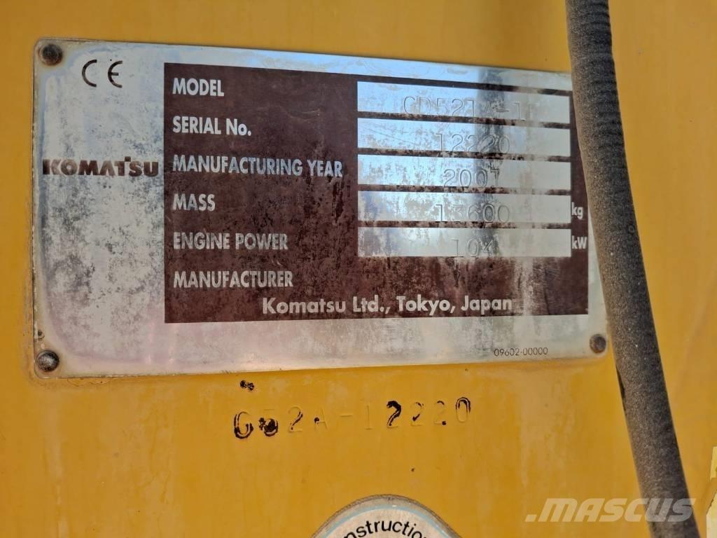 Komatsu GD 521 A-1E Diger