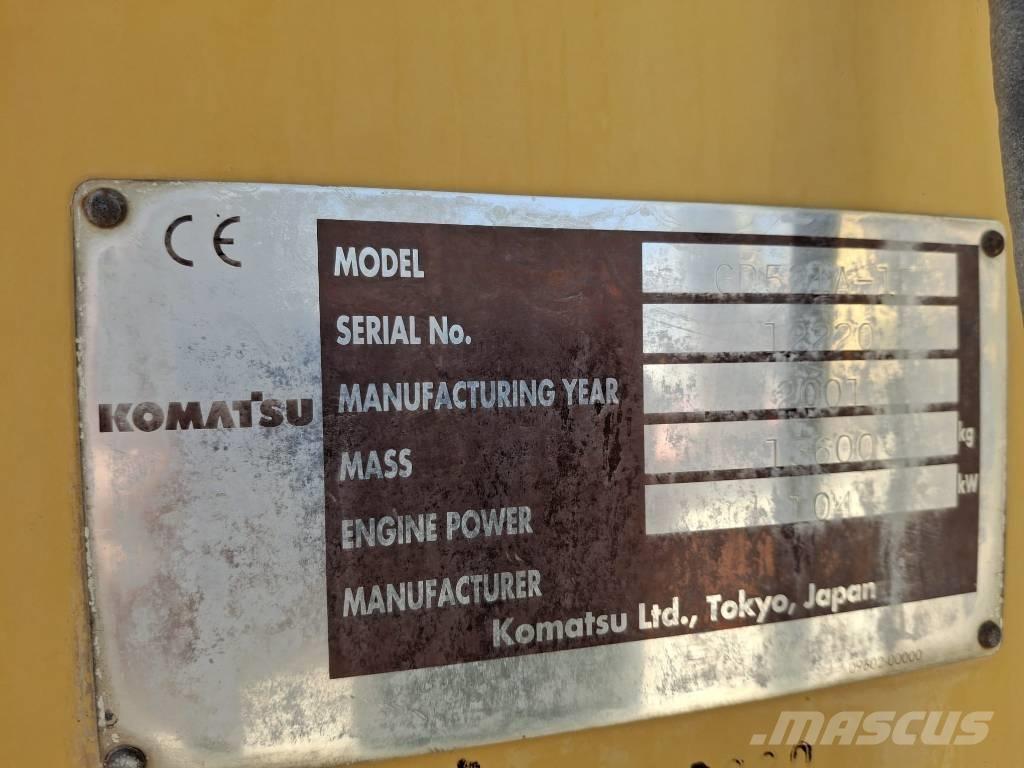 Komatsu GD 521 A-1E Diger