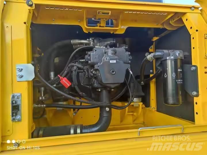 Komatsu PC350 Paletli ekskavatörler