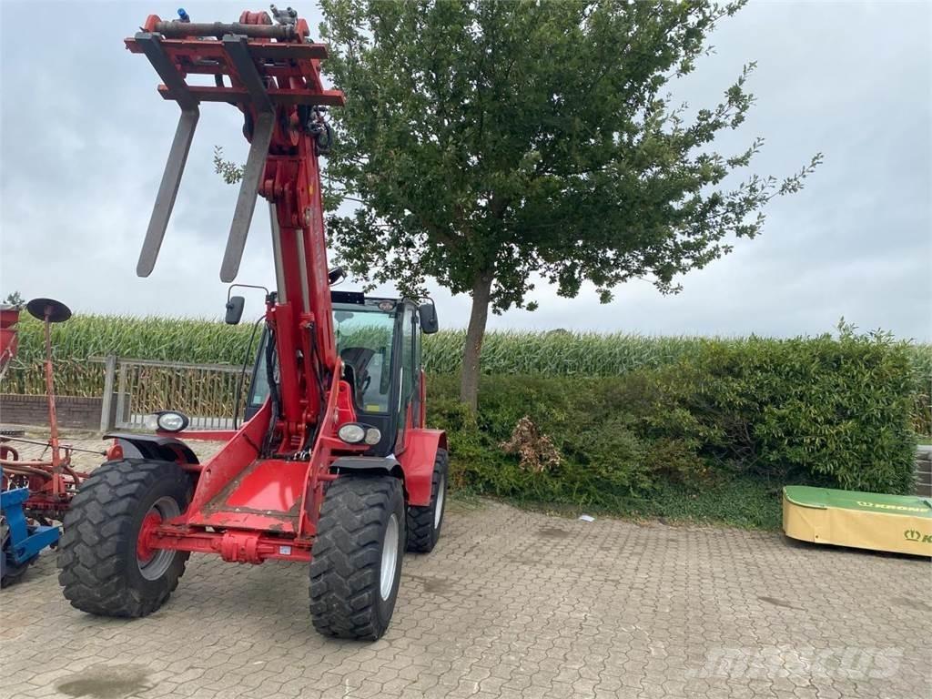 Schäffer 9310T Tarimsal teleskopik yükleyiciler
