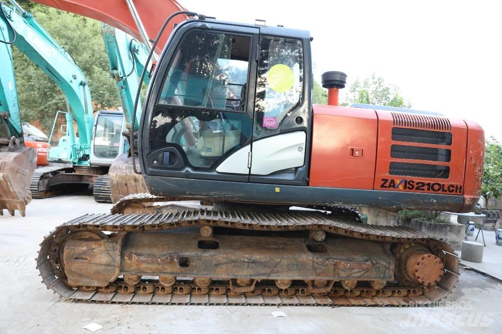 Hitachi ZX 210 LC-6 Paletli ekskavatörler