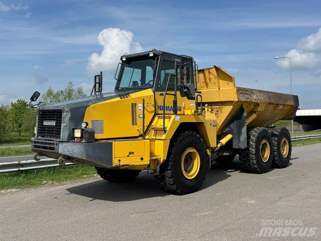 Komatsu HM300-2 Belden kirma kaya kamyonu