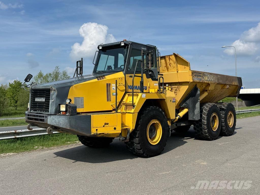 Komatsu HM300-2 Belden kirma kaya kamyonu
