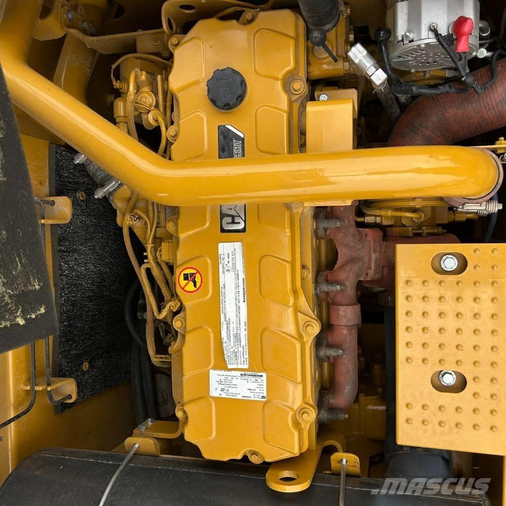 CAT 340D2L Paletli ekskavatörler