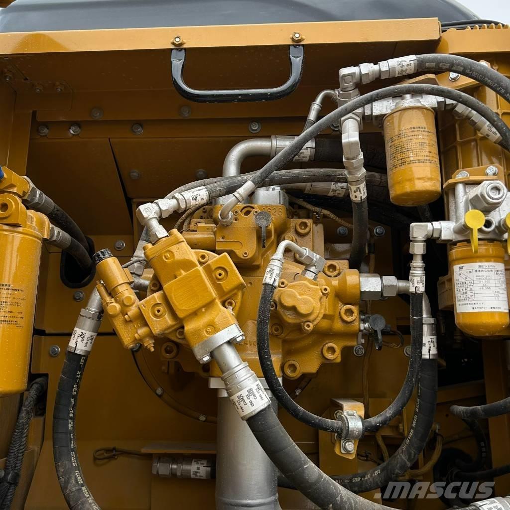 CAT 340D2L Paletli ekskavatörler