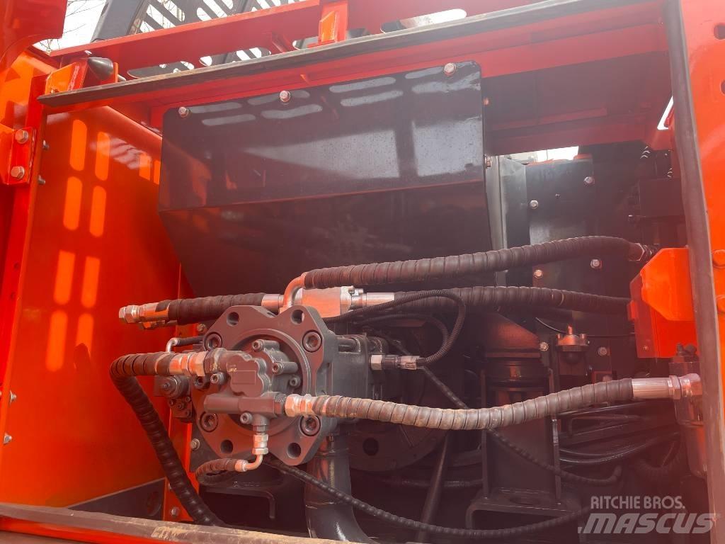 Doosan DX 225LC-9C Paletli ekskavatörler