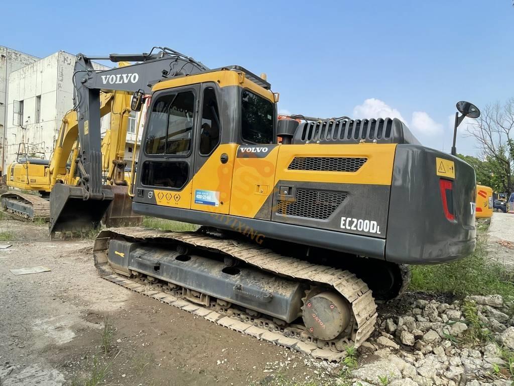 Volvo EC 200 D Paletli ekskavatörler