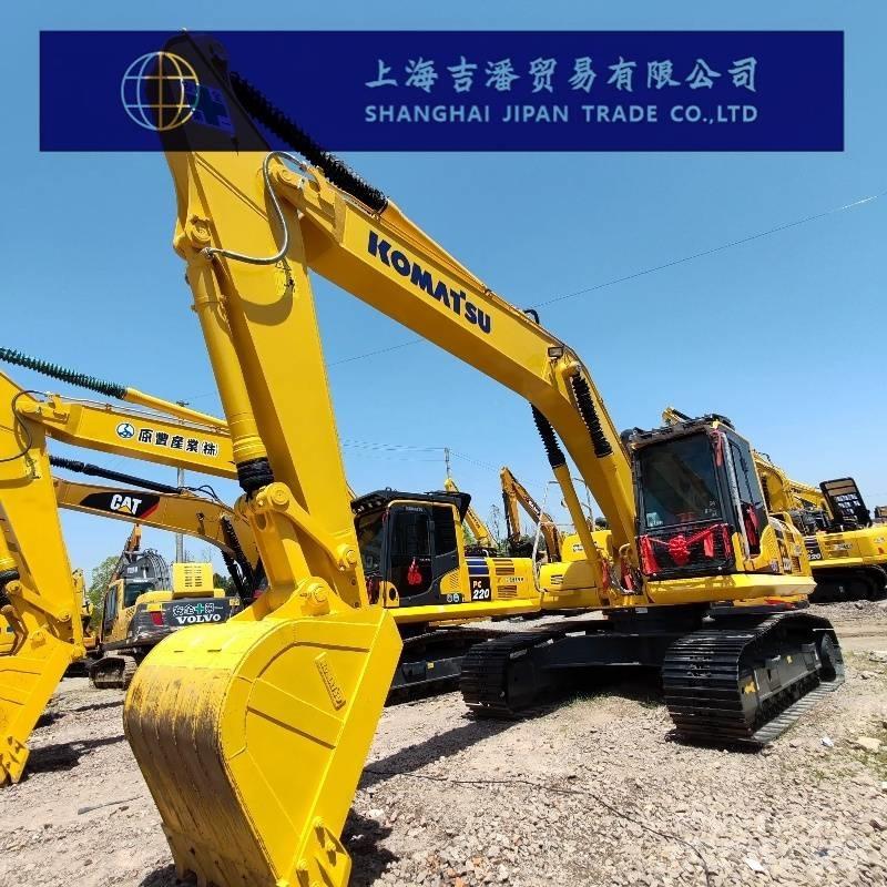 Komatsu PC 220 Paletli ekskavatörler