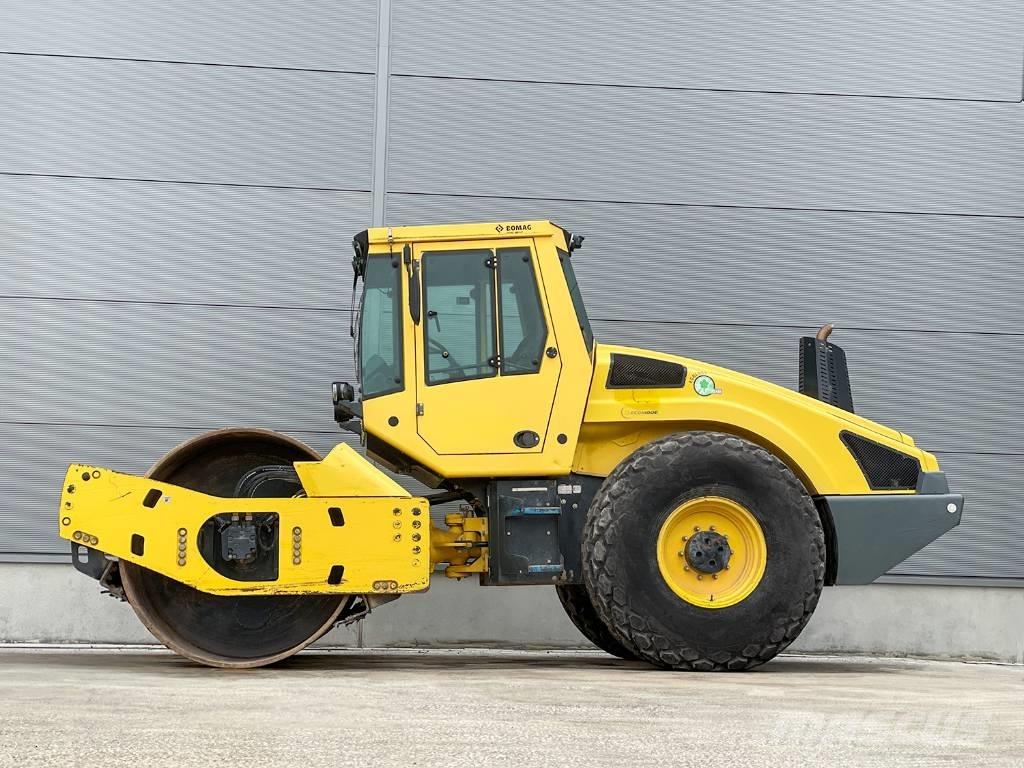 Bomag BW 213 DH-4i Tek tamburlu silindirler