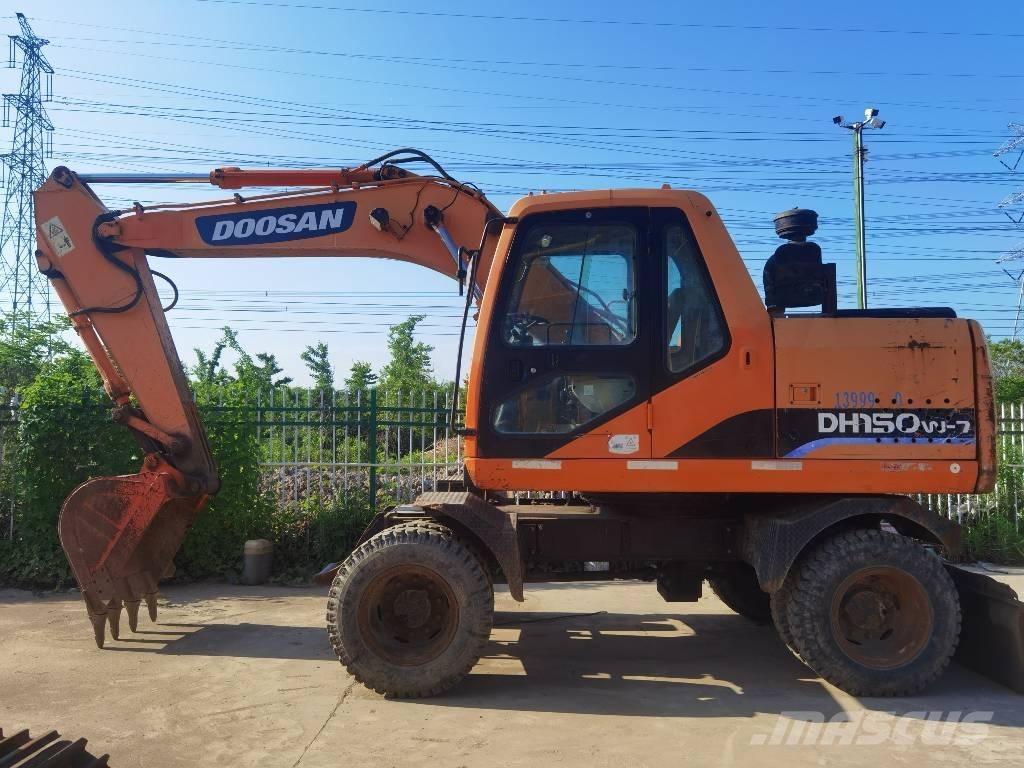Doosan DH150W-7 Lastik tekerli ekskavatörler